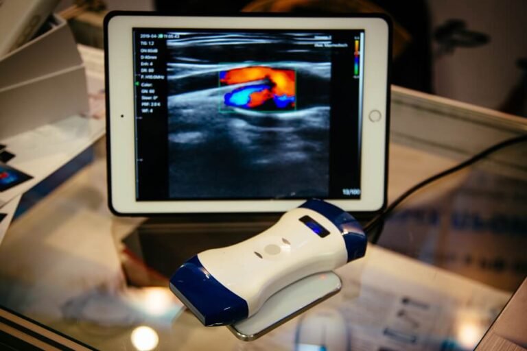 How to Use a Portable Ultrasound Machine